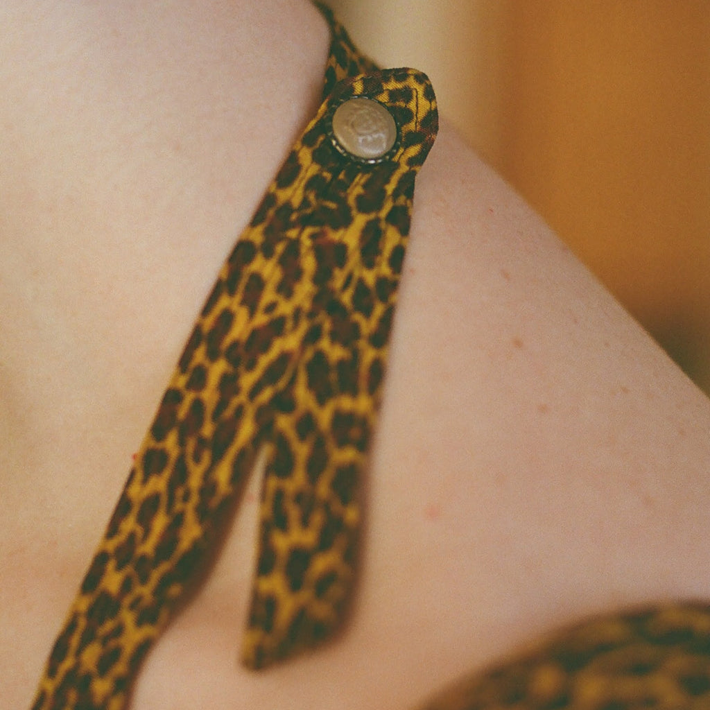 90s gianni versace versatile leopard halter mini