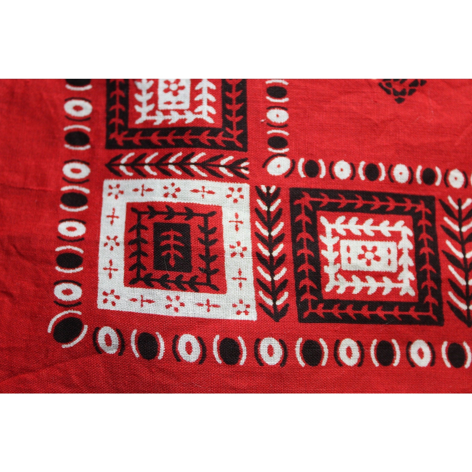 50s MCM guaranteed fast color tuside red bandana (one selvedge edge)