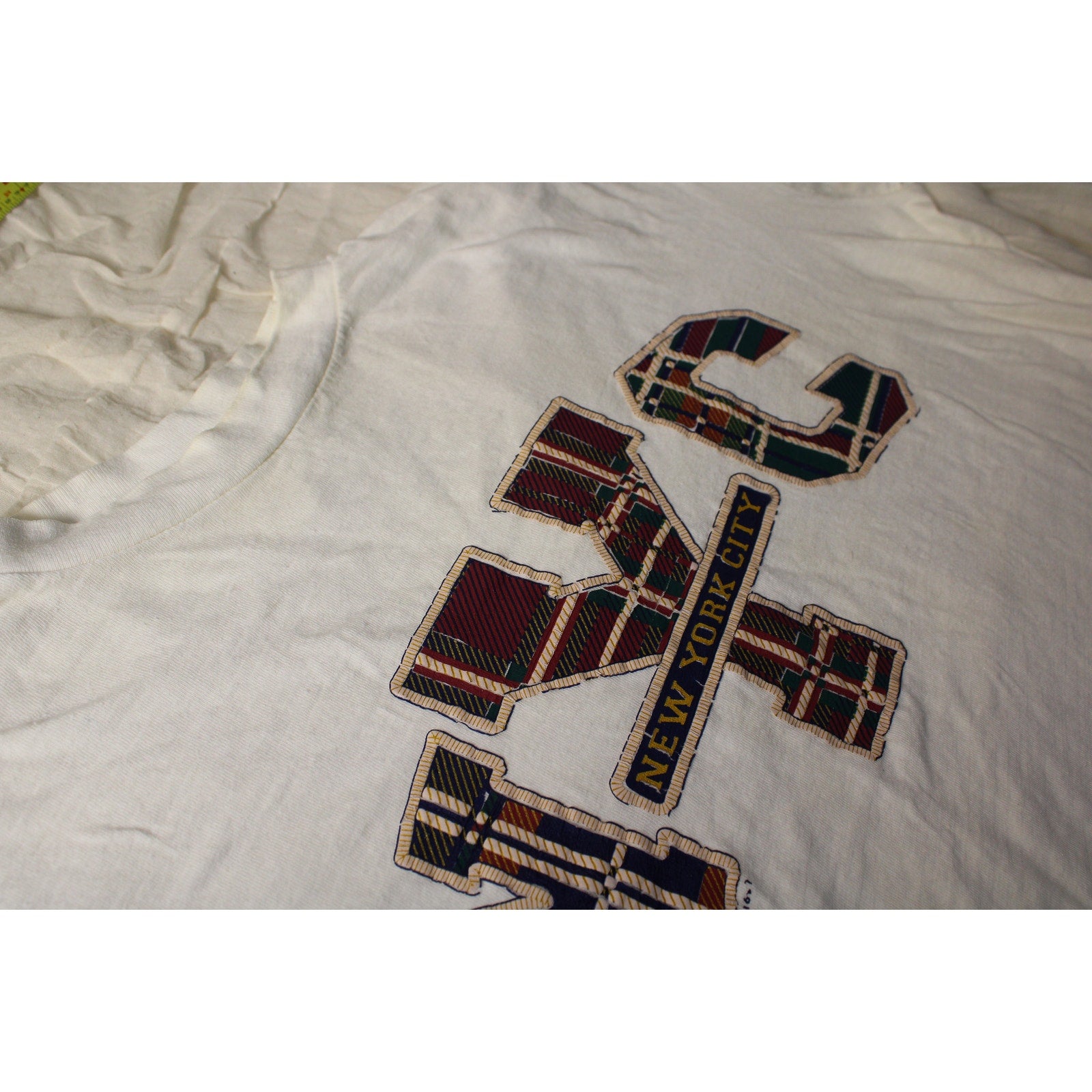 90s nyc grunge plaid logo t-shirt