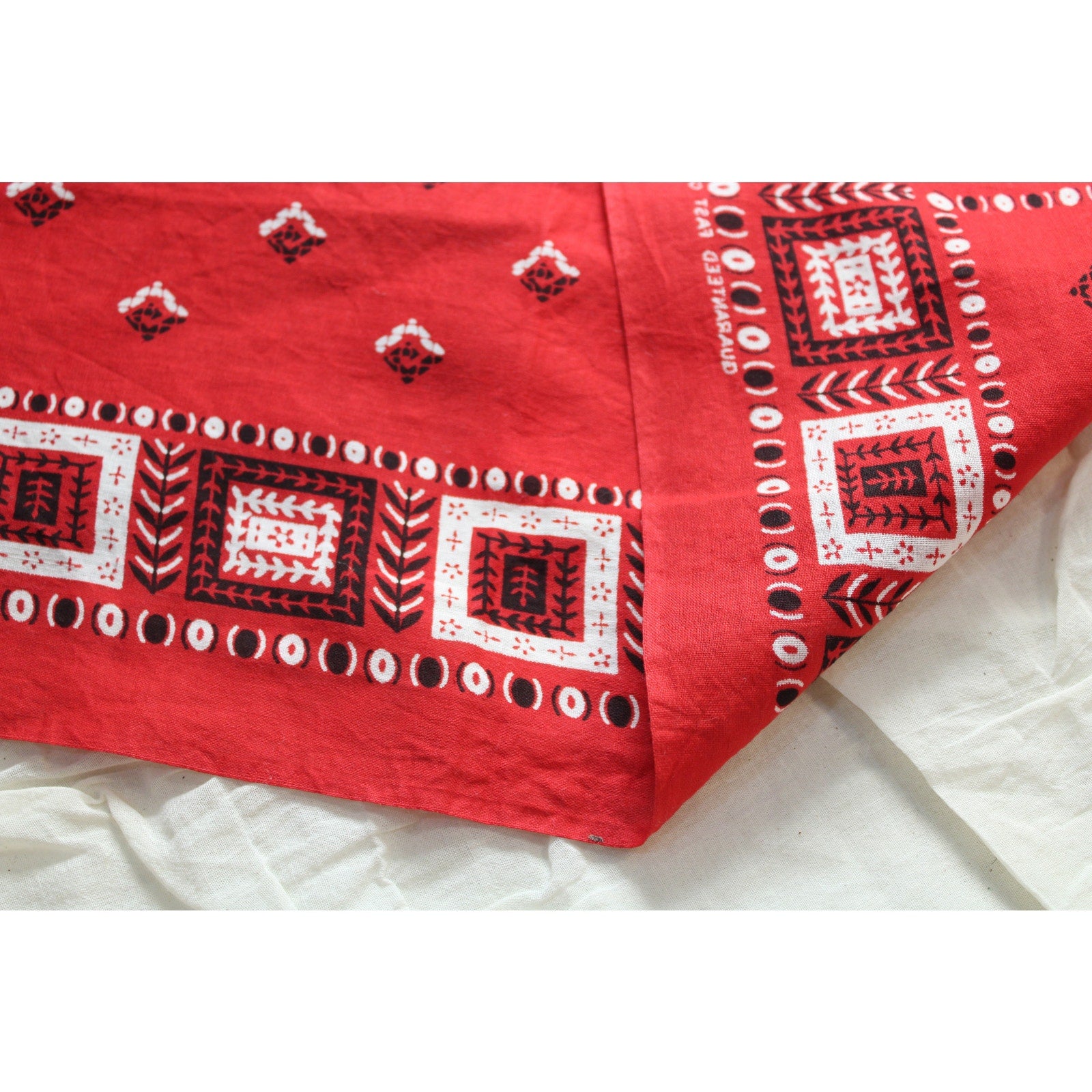50s MCM guaranteed fast color tuside red bandana (one selvedge edge)
