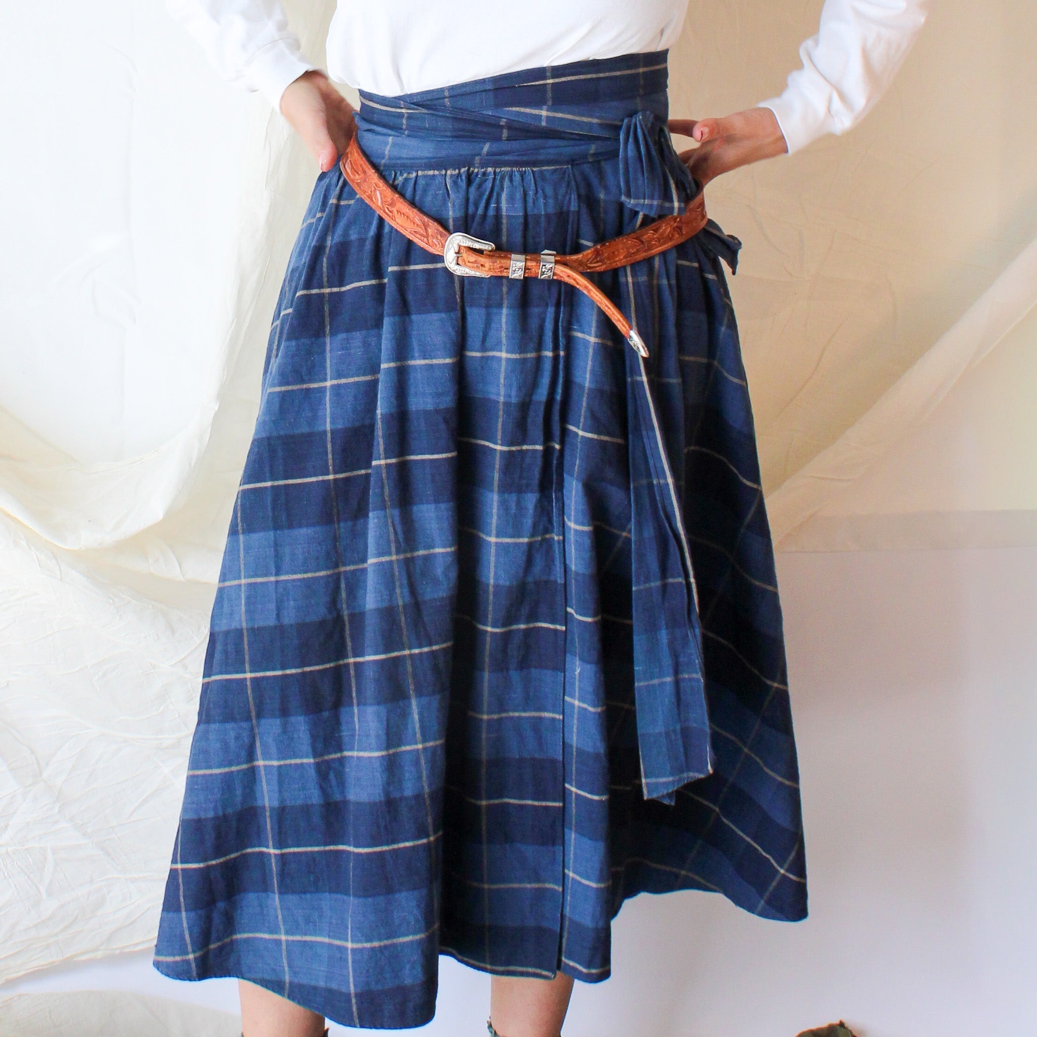 tooled leather belt w/ floral western buckle