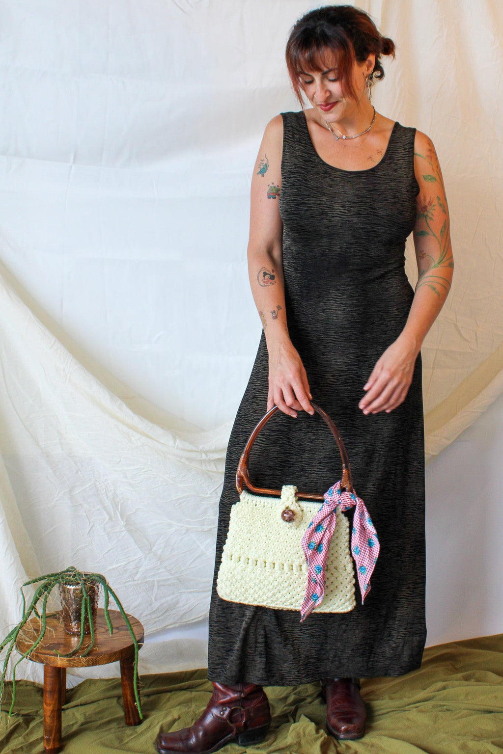 00s white acrylic crochet crossbody, handmade mexico, image 2