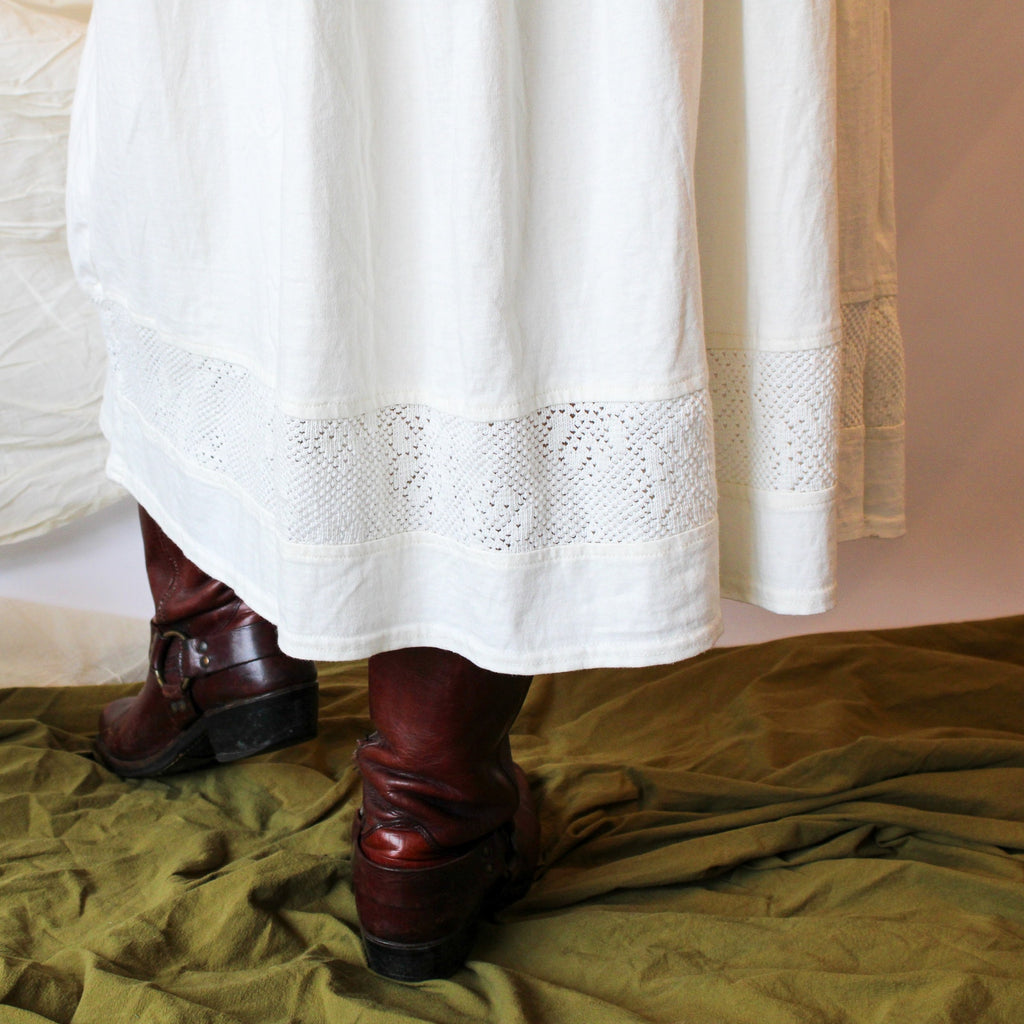 80s dwsf white cotton lace inset prairie skirt made in usa
