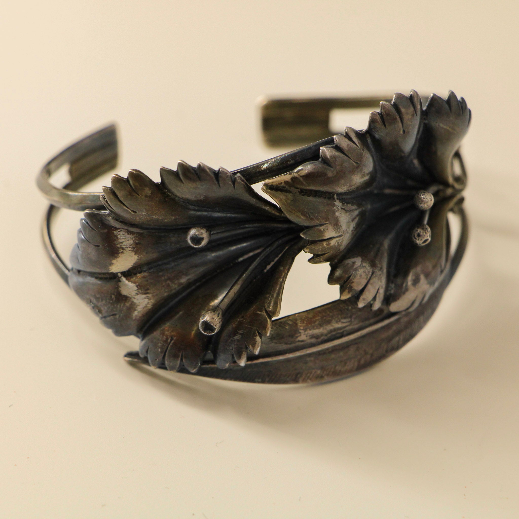 40s sterling art nouveau lily cuff