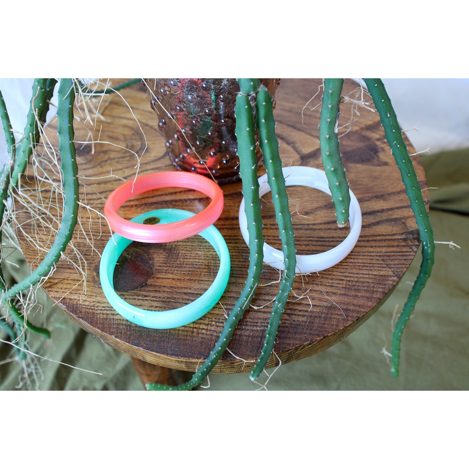 60s genuine lucite jade green bangle