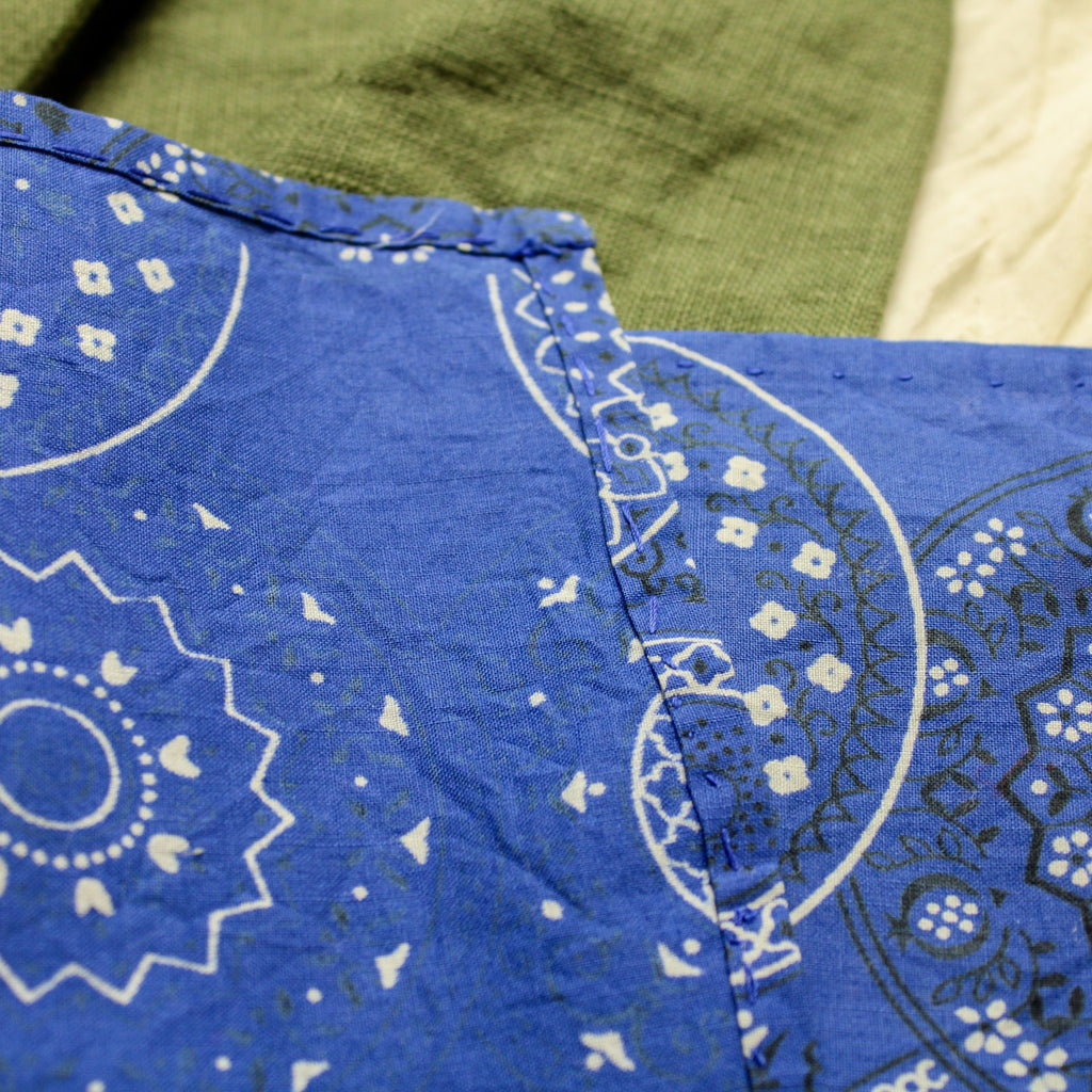 60s blue medallion print bandana (hand-hemmed, one selvedge)