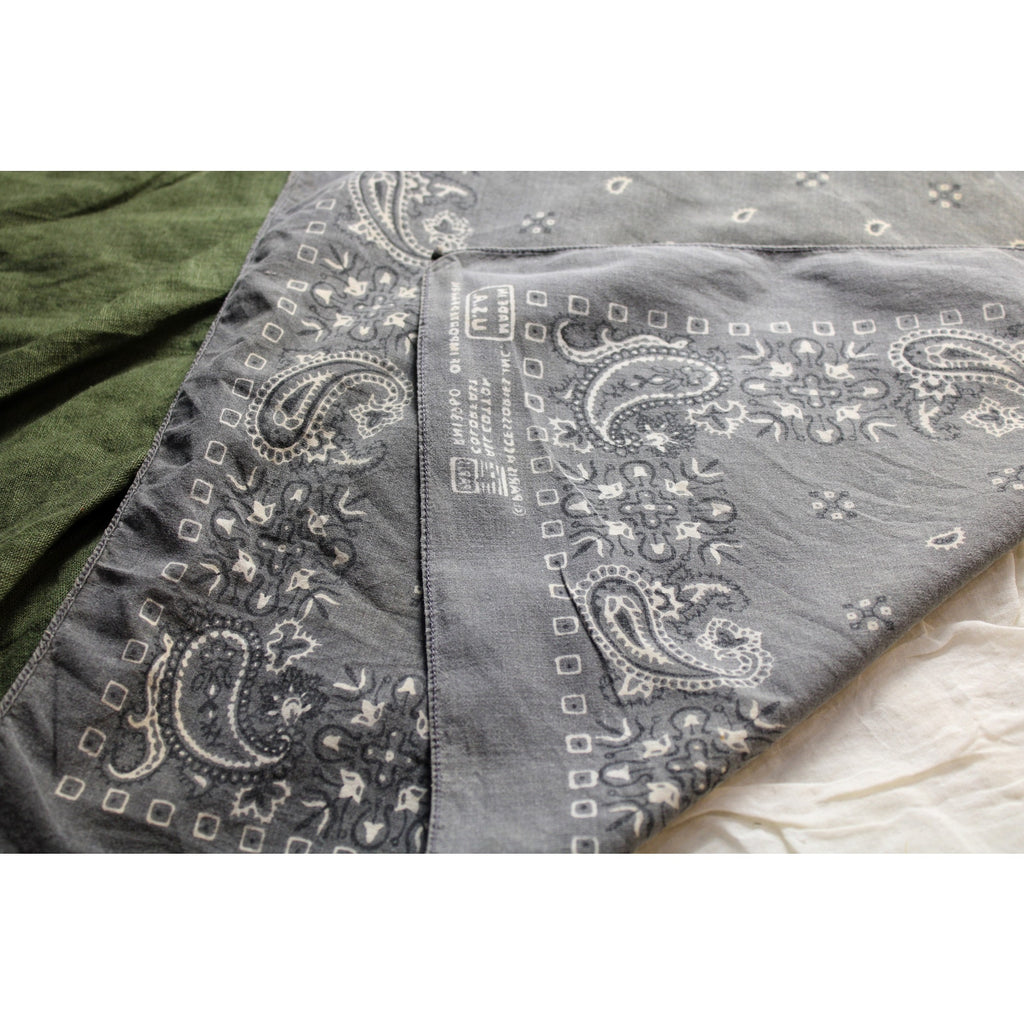 70s Paris Accessories Gray Bandana – RN 13960 Made in USA