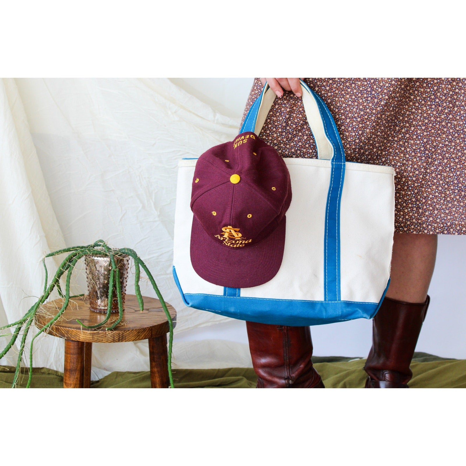 90s/00s l.l.bean boat & tote – cobalt trim zip-top - short handles