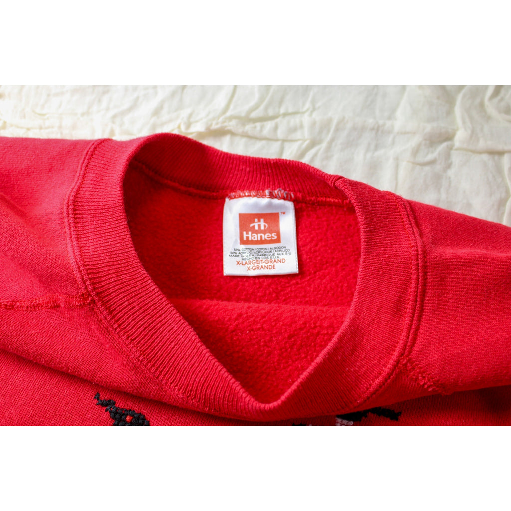 90s hand-embroidered duck sweatshirt – red hanes usa xl