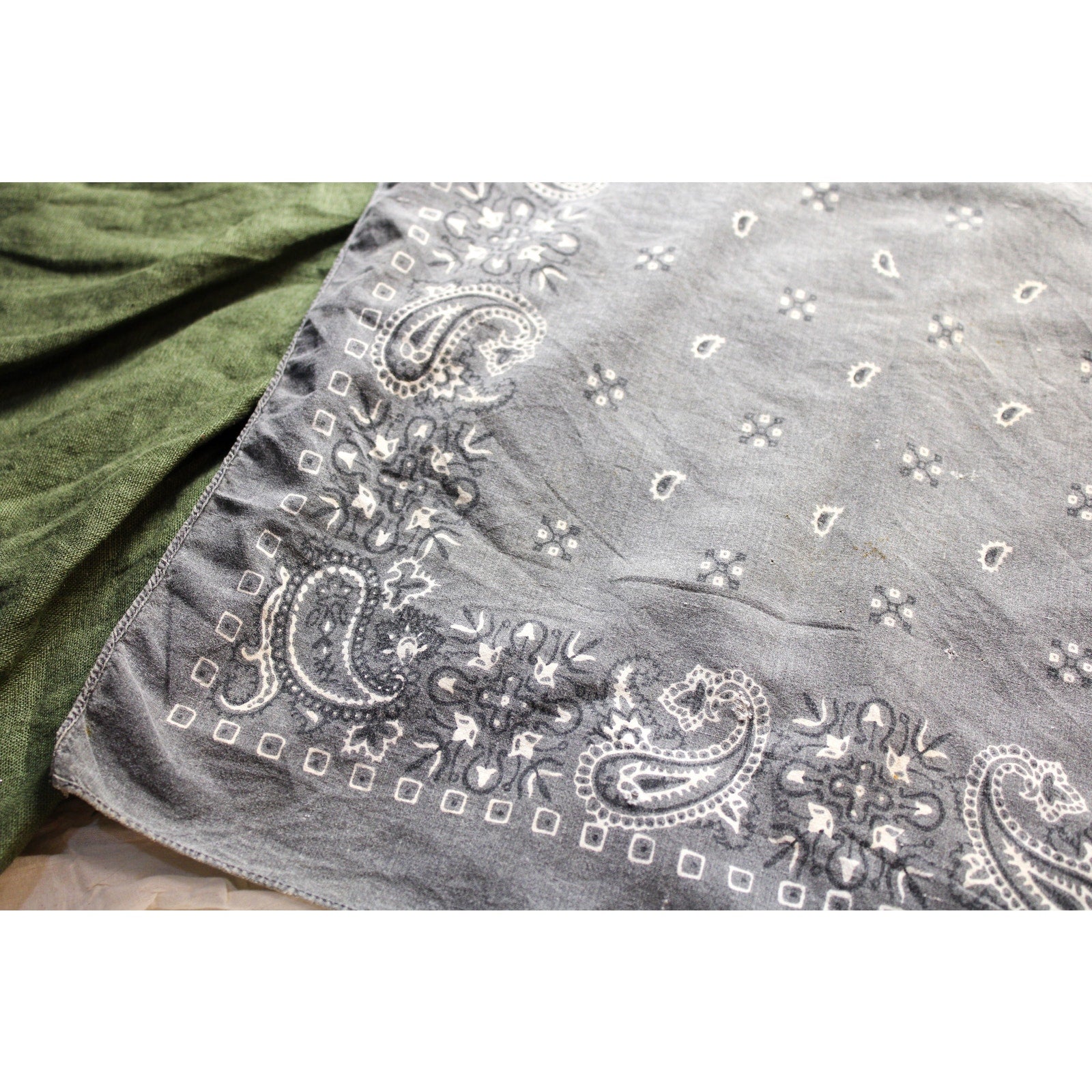 70s Paris Accessories Gray Bandana – RN 13960 Made in USA