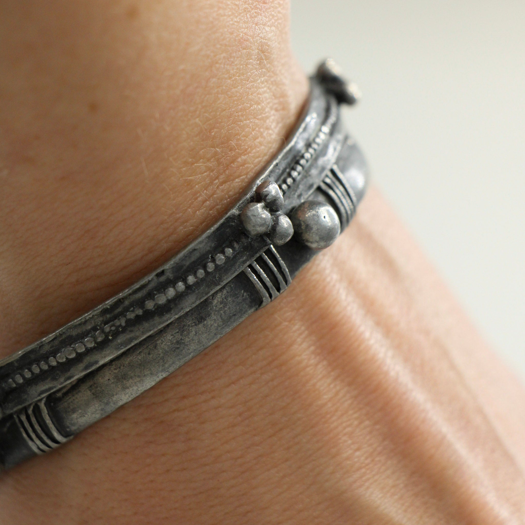 90s sterling silver beaded bangle pair