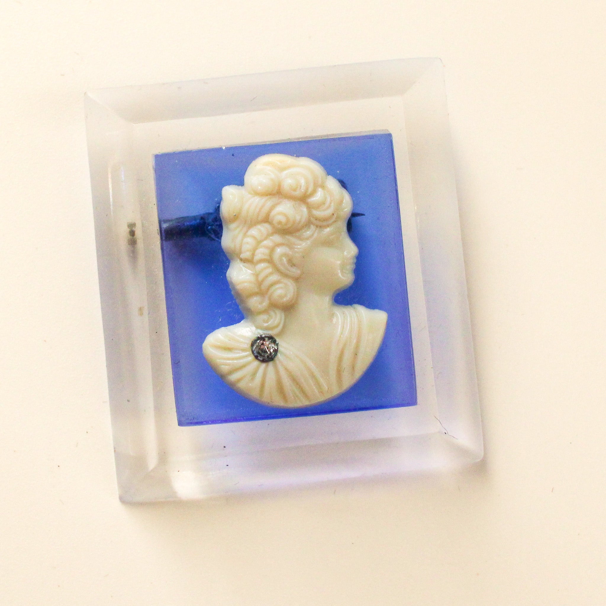 40s art deco lucite reverse carved cameo brooch
