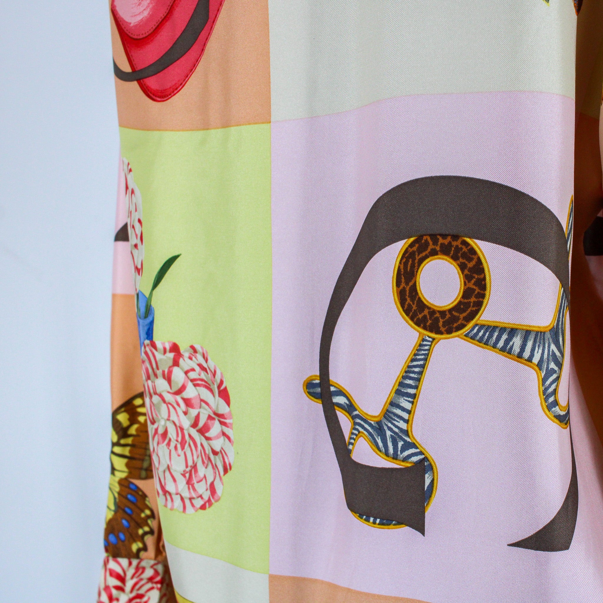 90s gucci tom ford ss1994 heritage print silk shirt