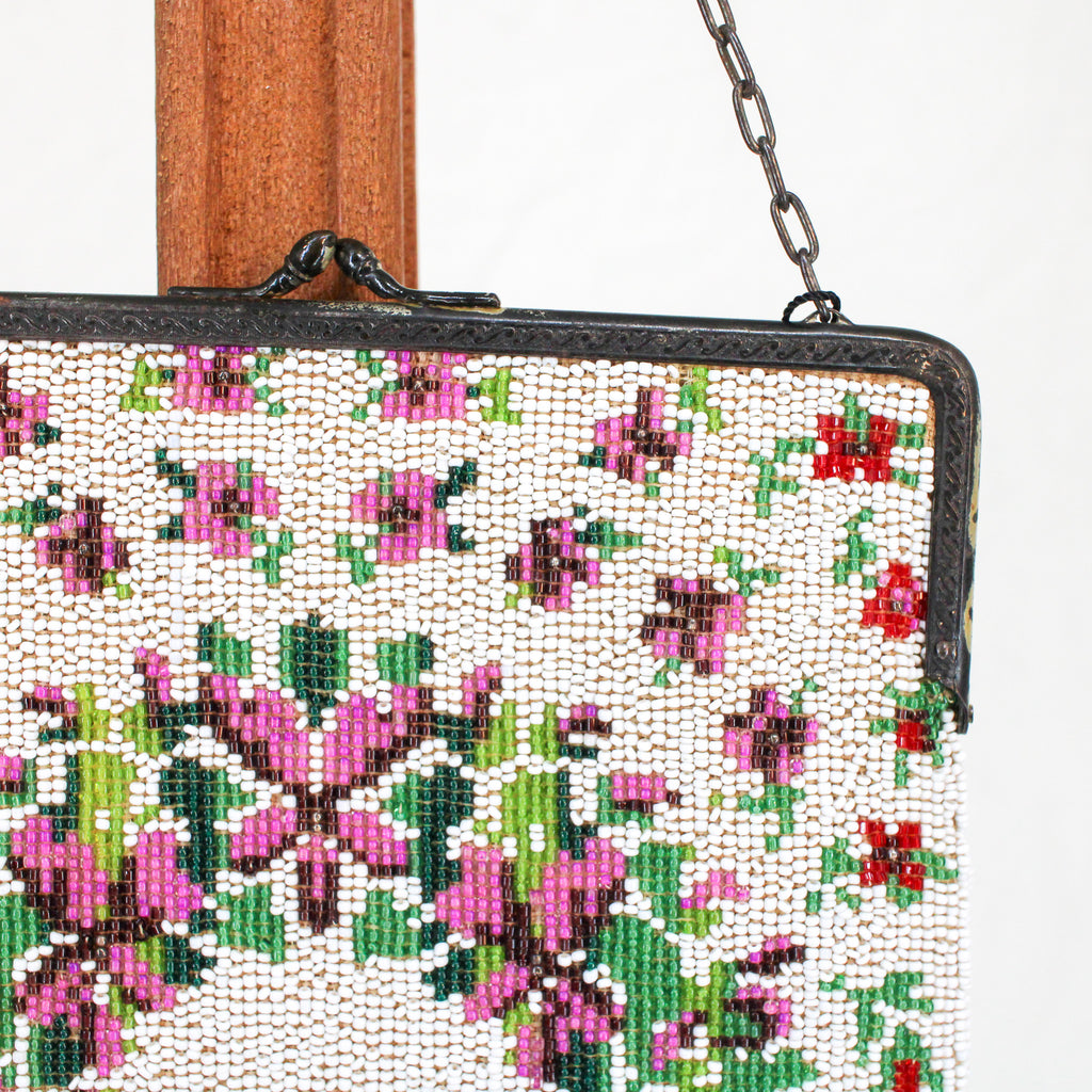 20s micro beaded floral wreath frame purse