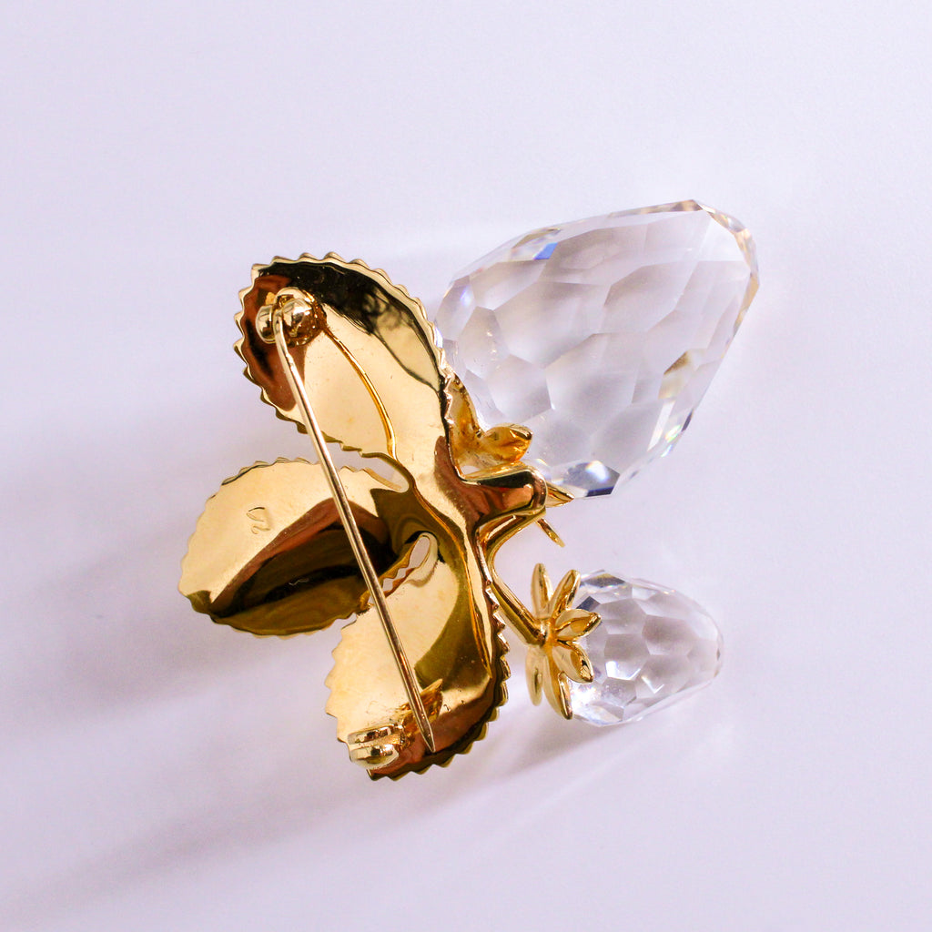 90s swarovski crystal memories strawberry brooch