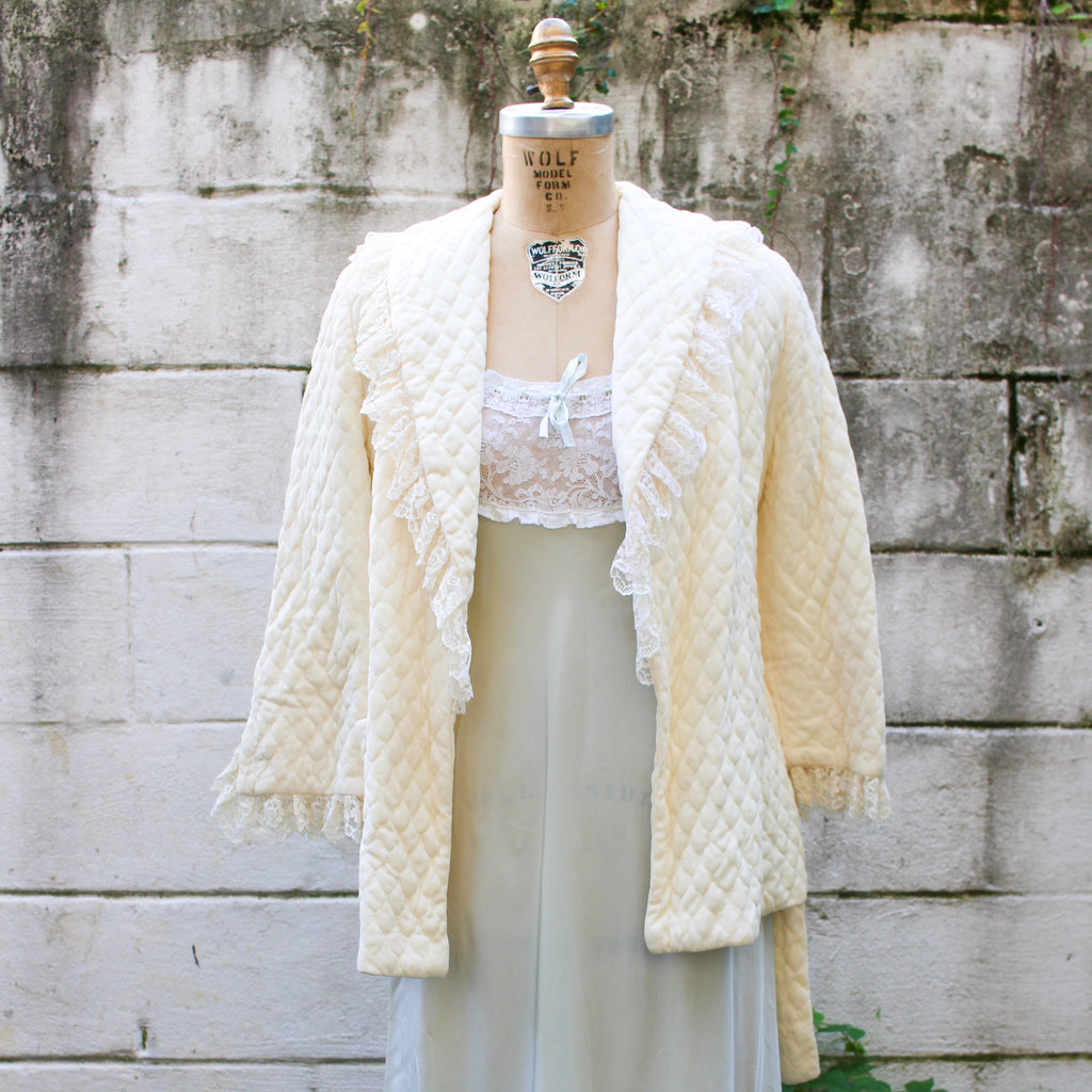 60s rhapsody by glazier ivory quilted bed jacket - front view open with lace collar