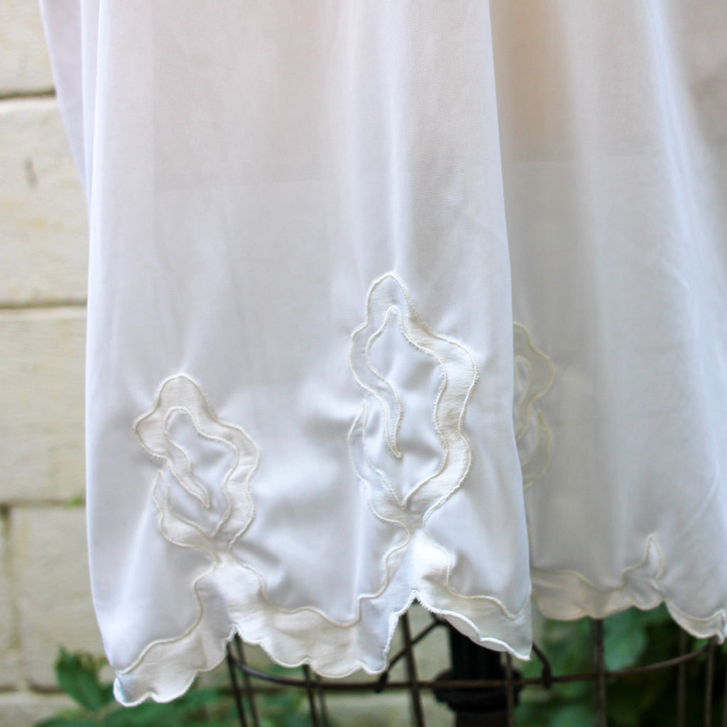 50s artemis white nylon slip - scalloped hem appliqué detail
