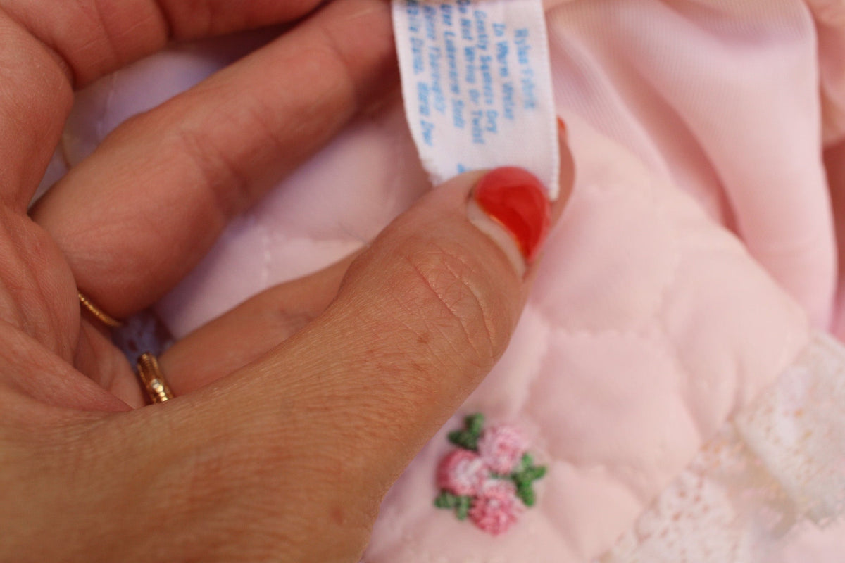 70s pink quilted bed jacket - care tag detail