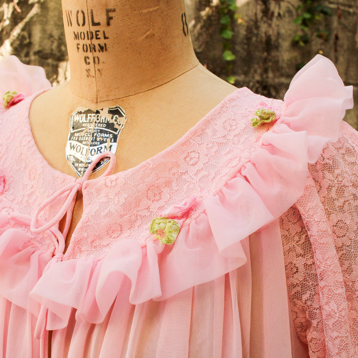 60s gmc sheer pink chiffon peignoir - collar and ribbon rosebud detail