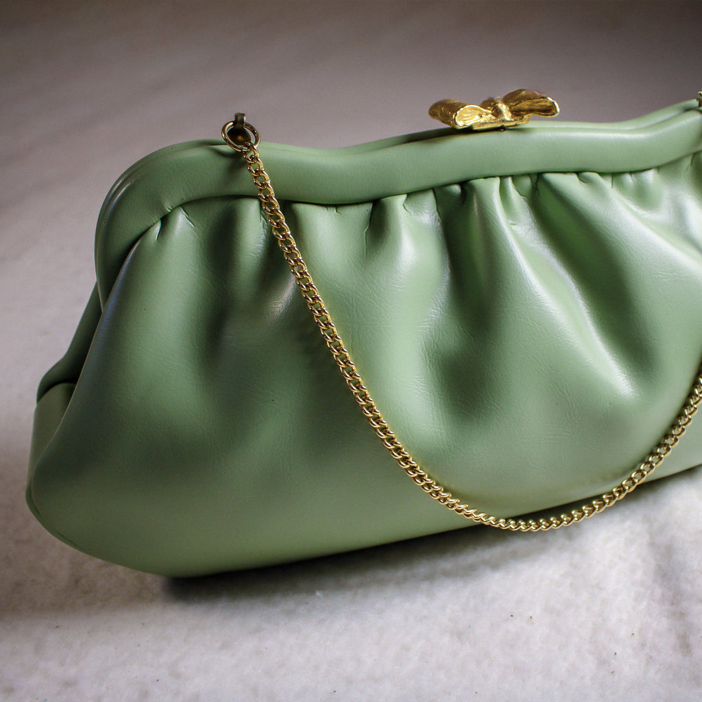 70s mint green bow clasp chain clutch
