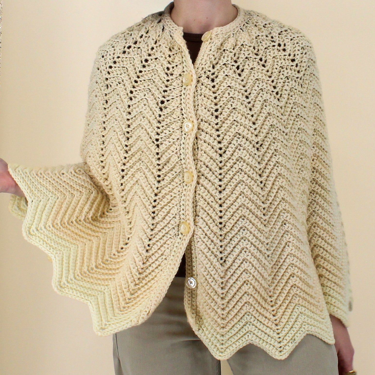 70s handknit sculptural chevron cape