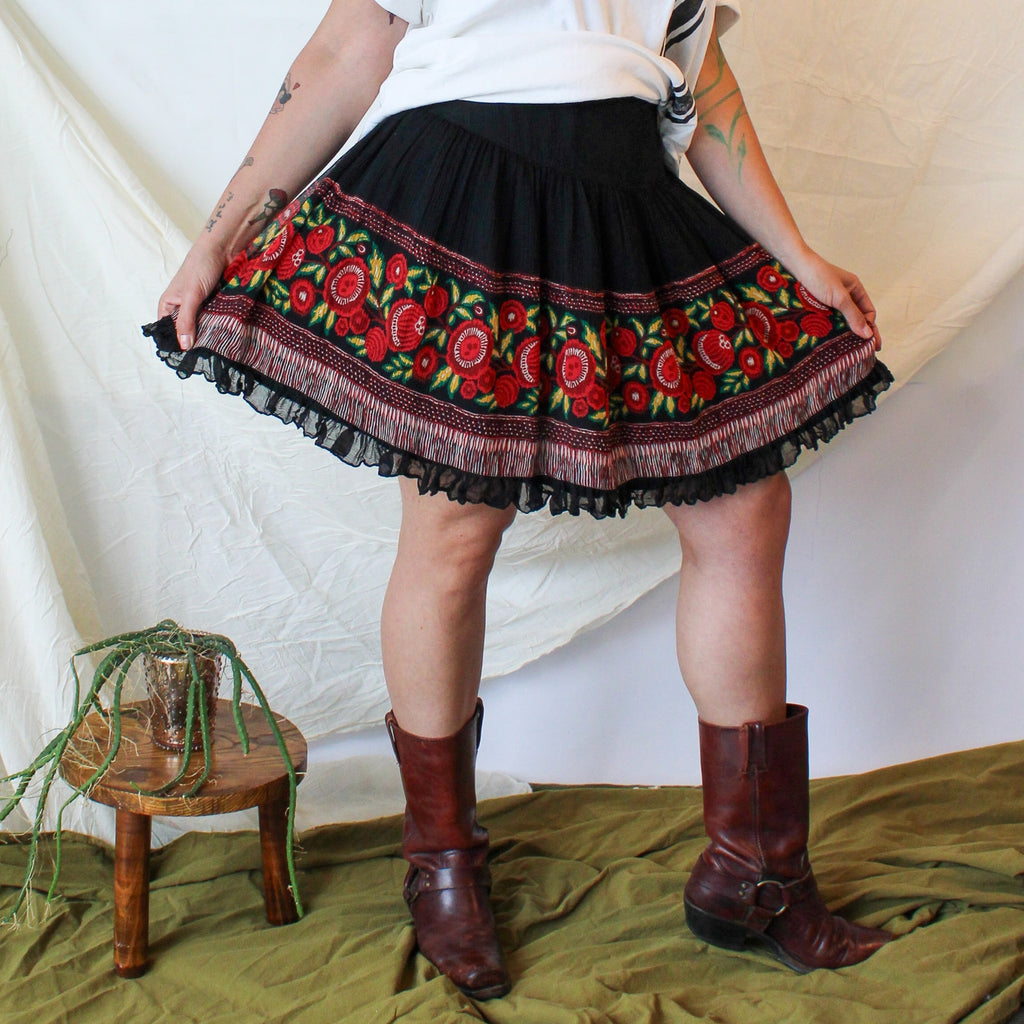 2000s/Y2K Anna Sui Folk Silk Floral Skirt – Printed Gauze