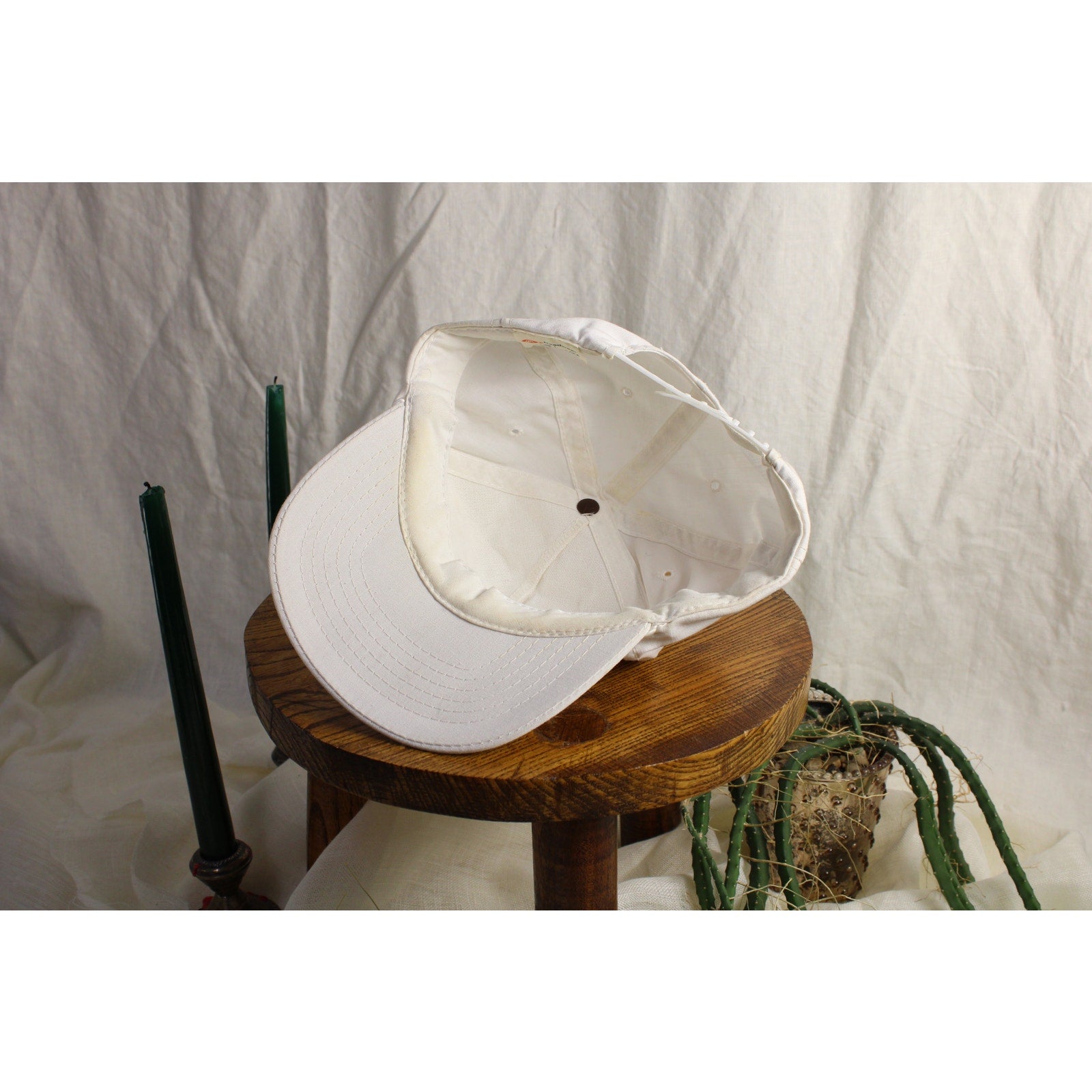 80s FOCUS FOCUS FOCUS made in korea white snapback hat