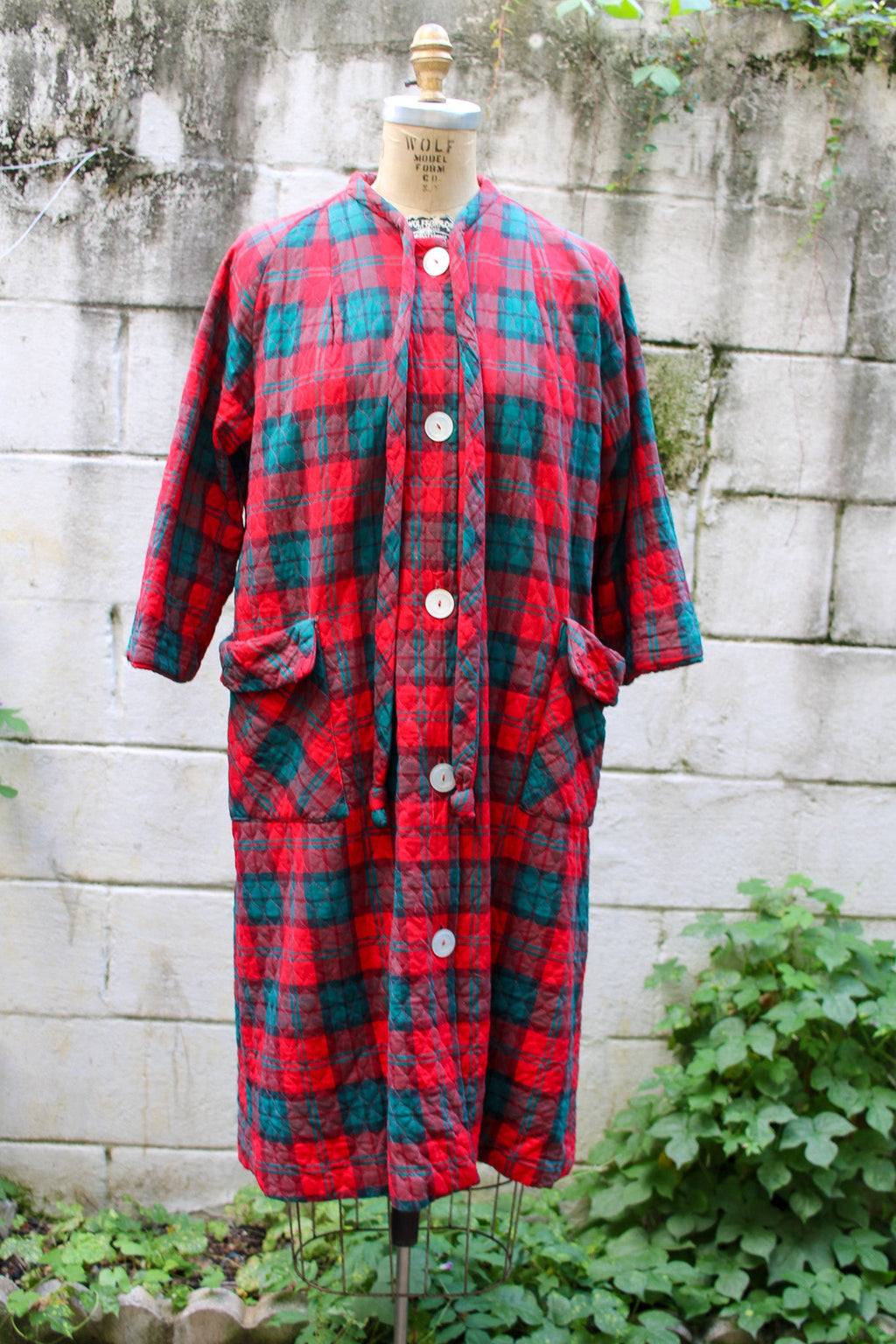 50s saybury quilted tartan plaid bed jacket - full length outdoors