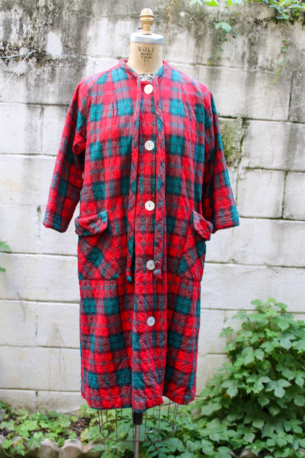 50s saybury quilted tartan plaid bed jacket - full length outdoors