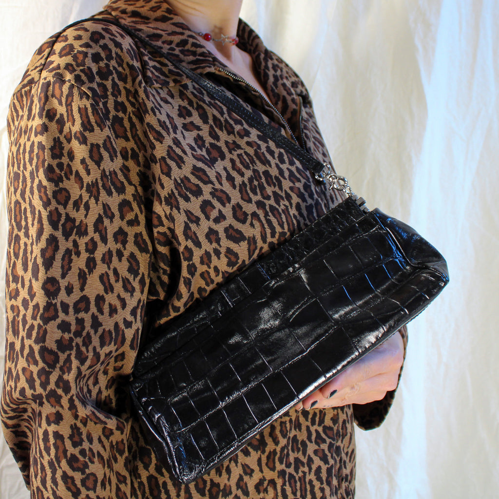 90s carlo pazolini black croc-embossed leather baguette bag made in italy