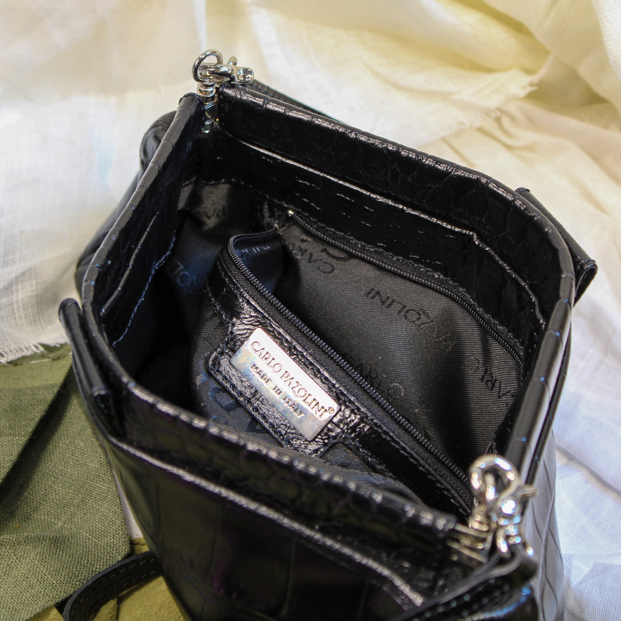 late 90s carlo pazolini black croc-embossed leather baguette bag made in italy