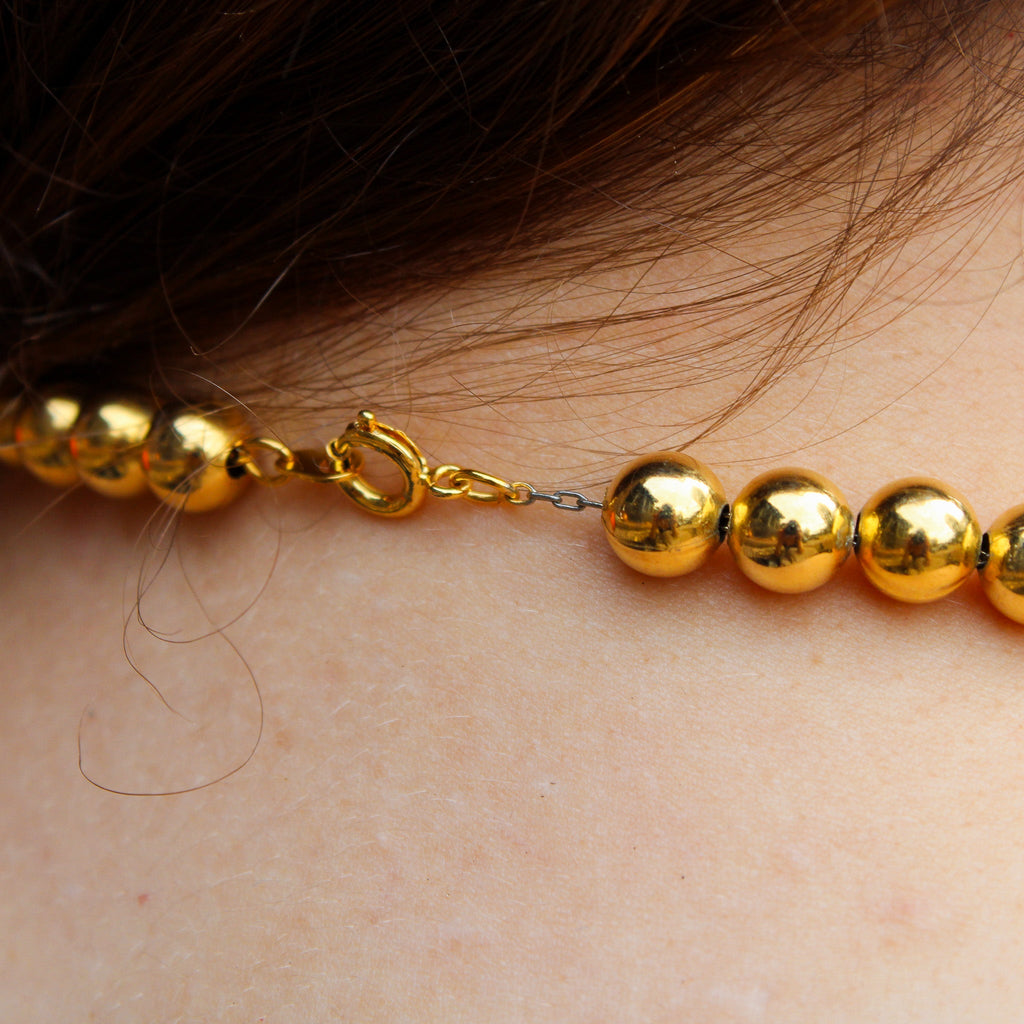 Detail view of clasp