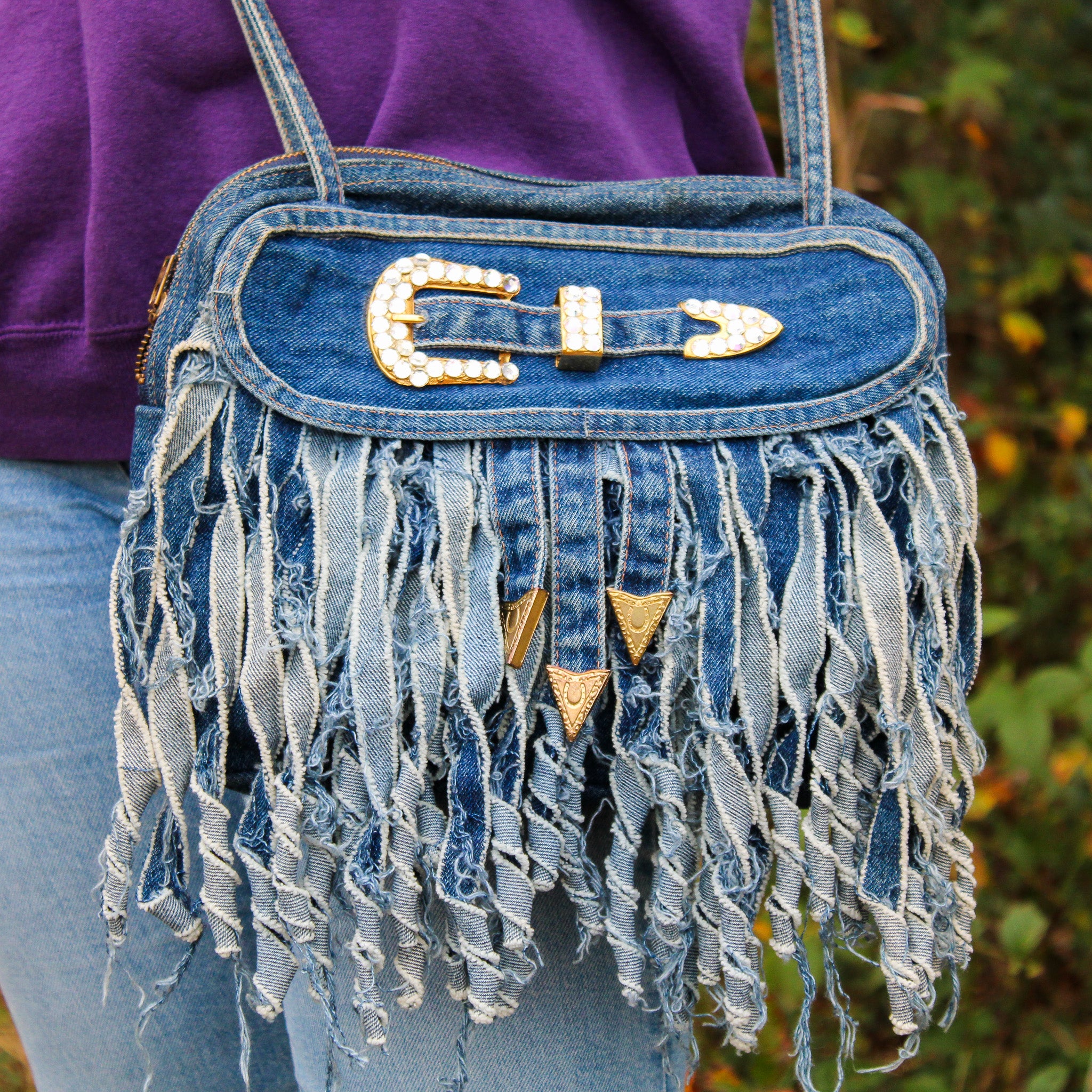 y2k denim buckle fringe shoulder bag w/ gold hardware