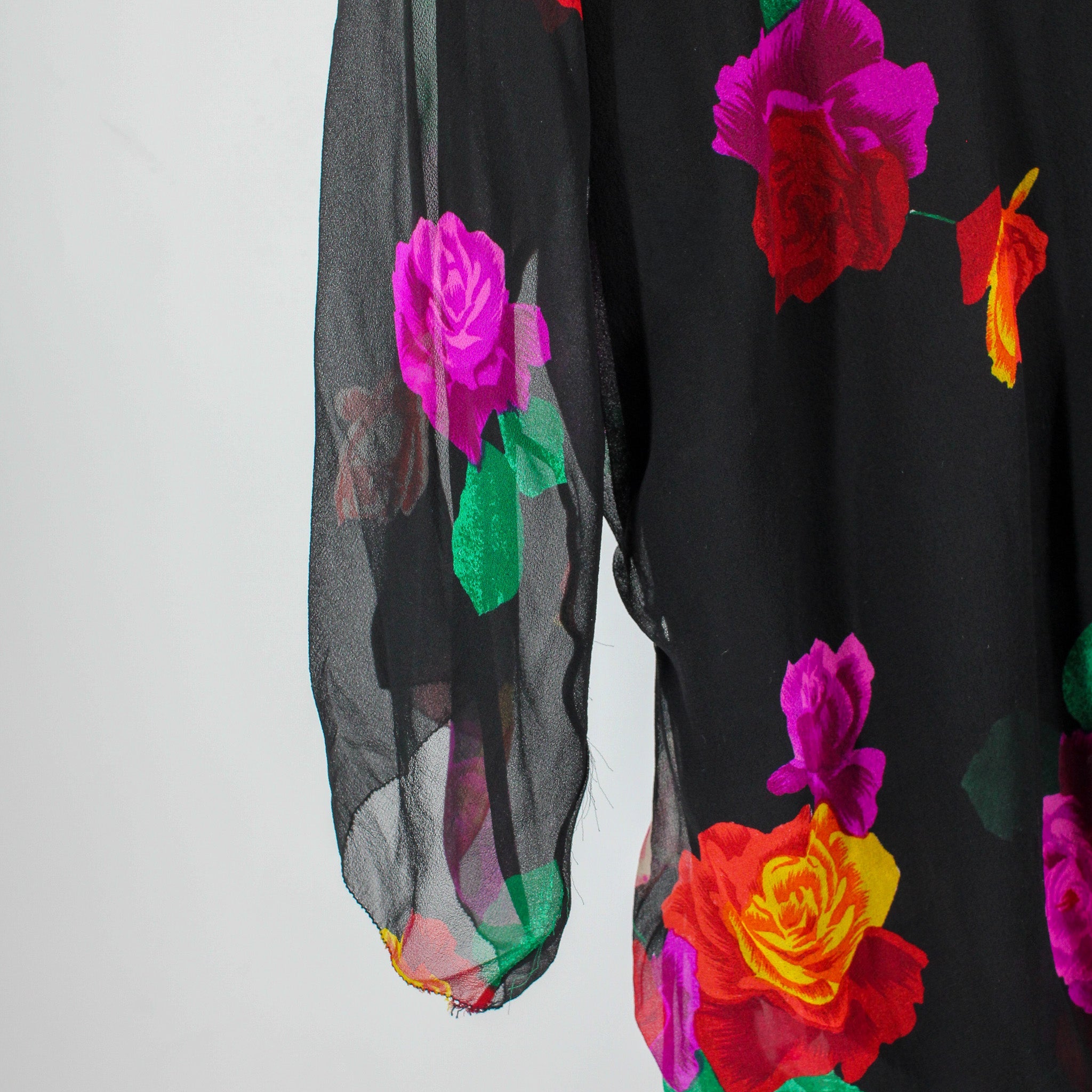 sheer chiffon sleeve and rose print detail