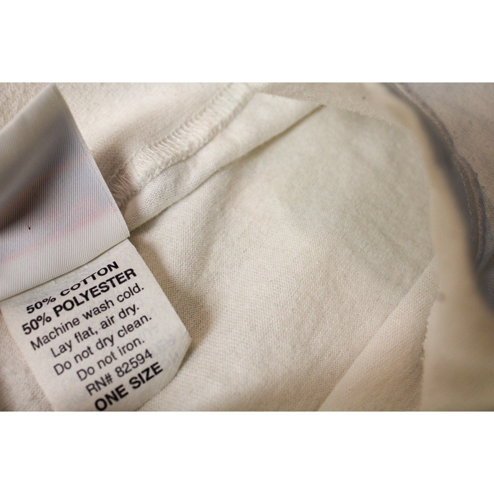 90s decosport mock-neck “music brings harmony”