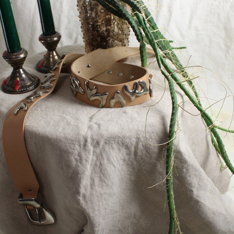 y2k tan silver flame belt by ann taylor