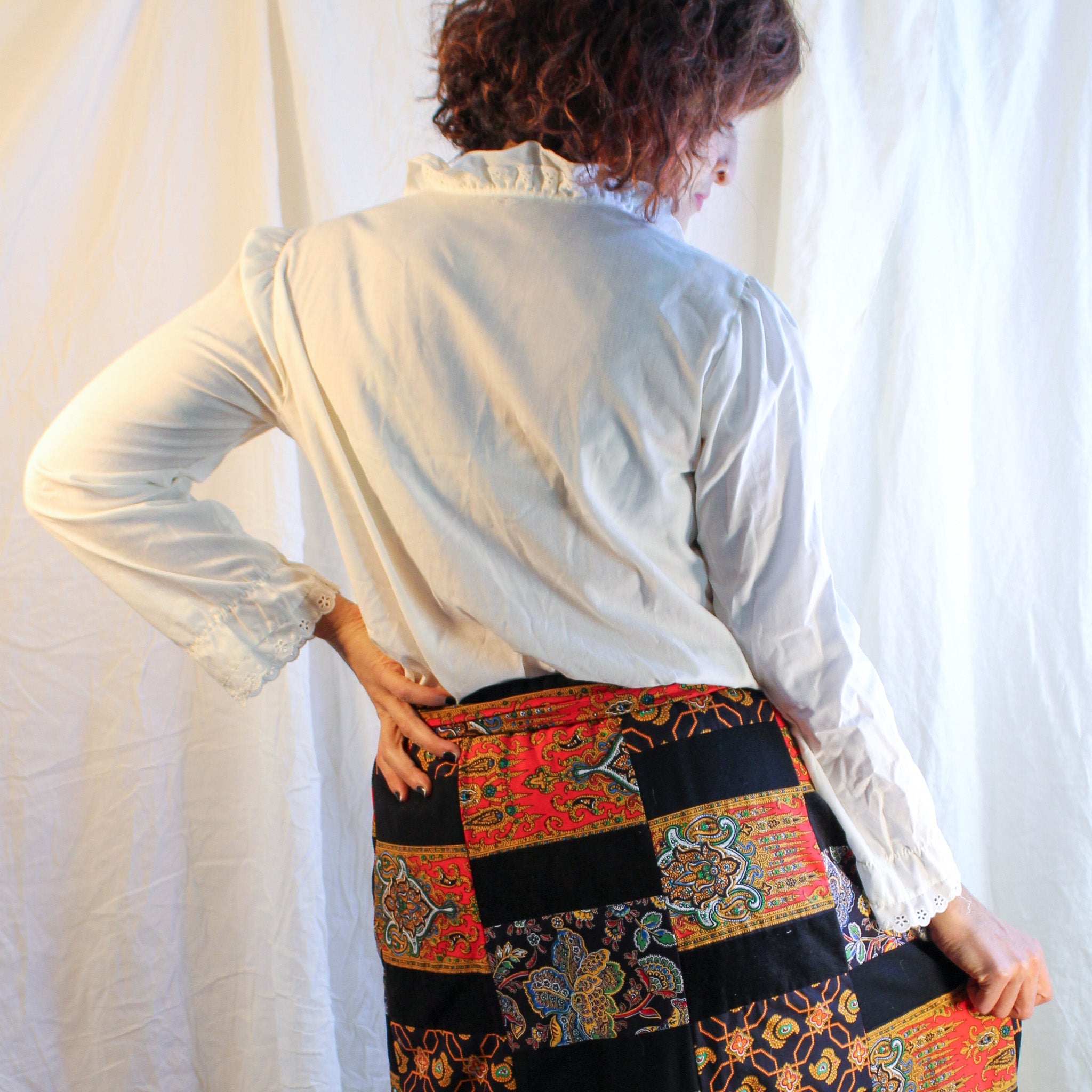 70s white cotton eyelet ruffles blouse