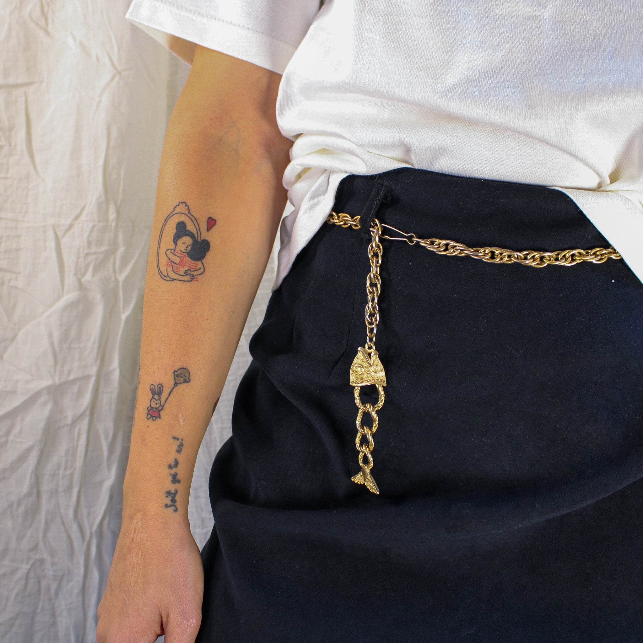 vintage 1970s gold-tone articulated fish chain belt