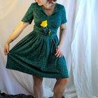 70s green zip-up floral tile belted dress by shelton stroller