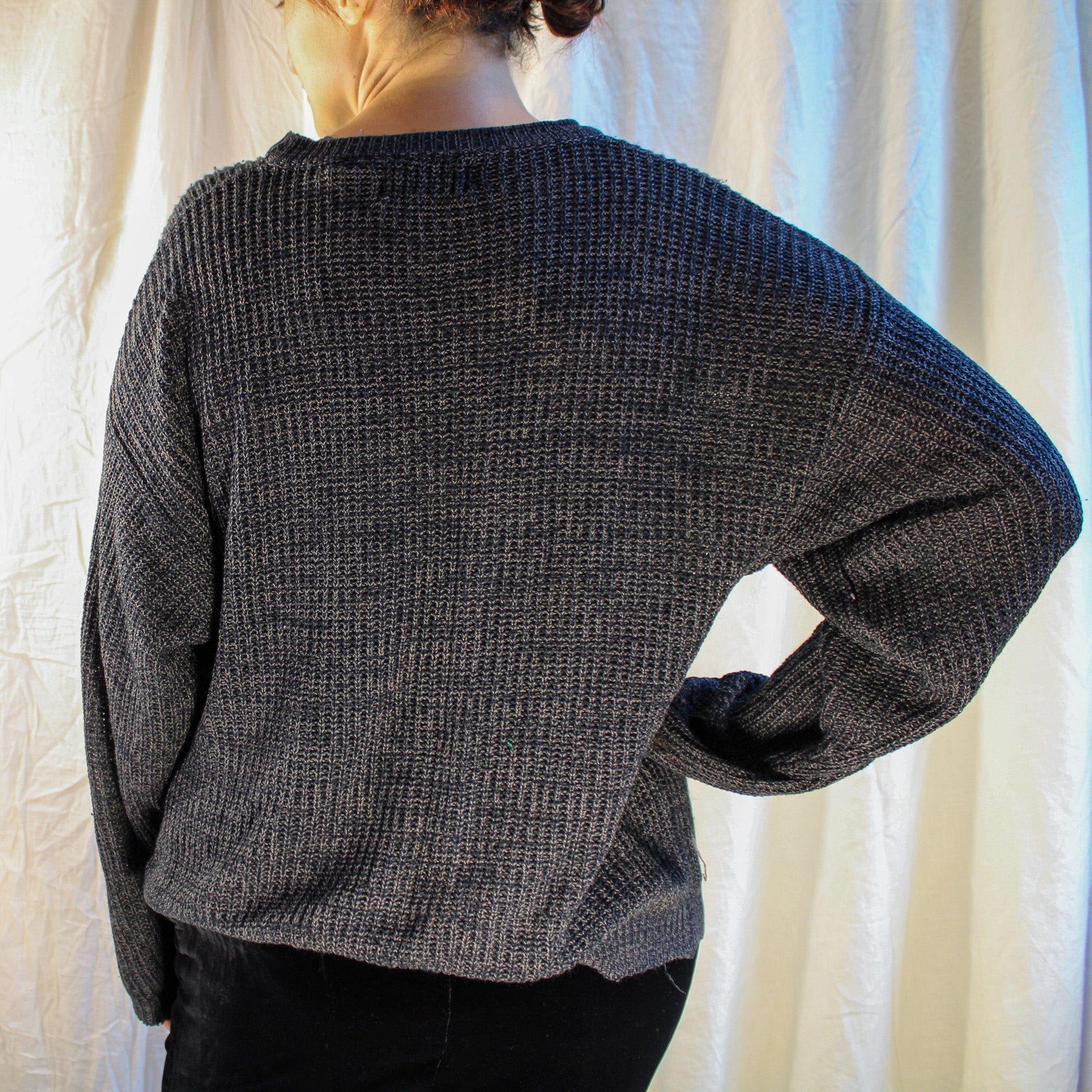 90s vintage grey grunge sweater