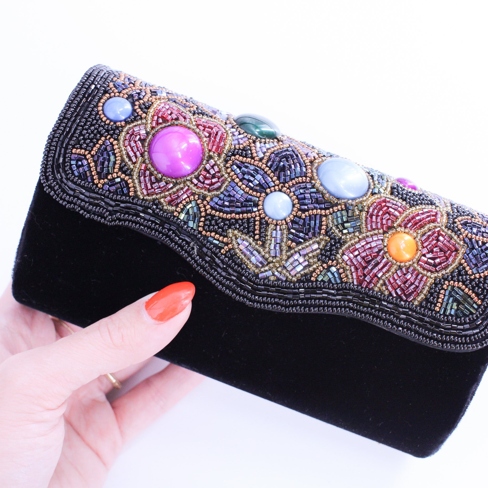front held, beaded flap