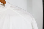 shoulder and sleeve seam detail