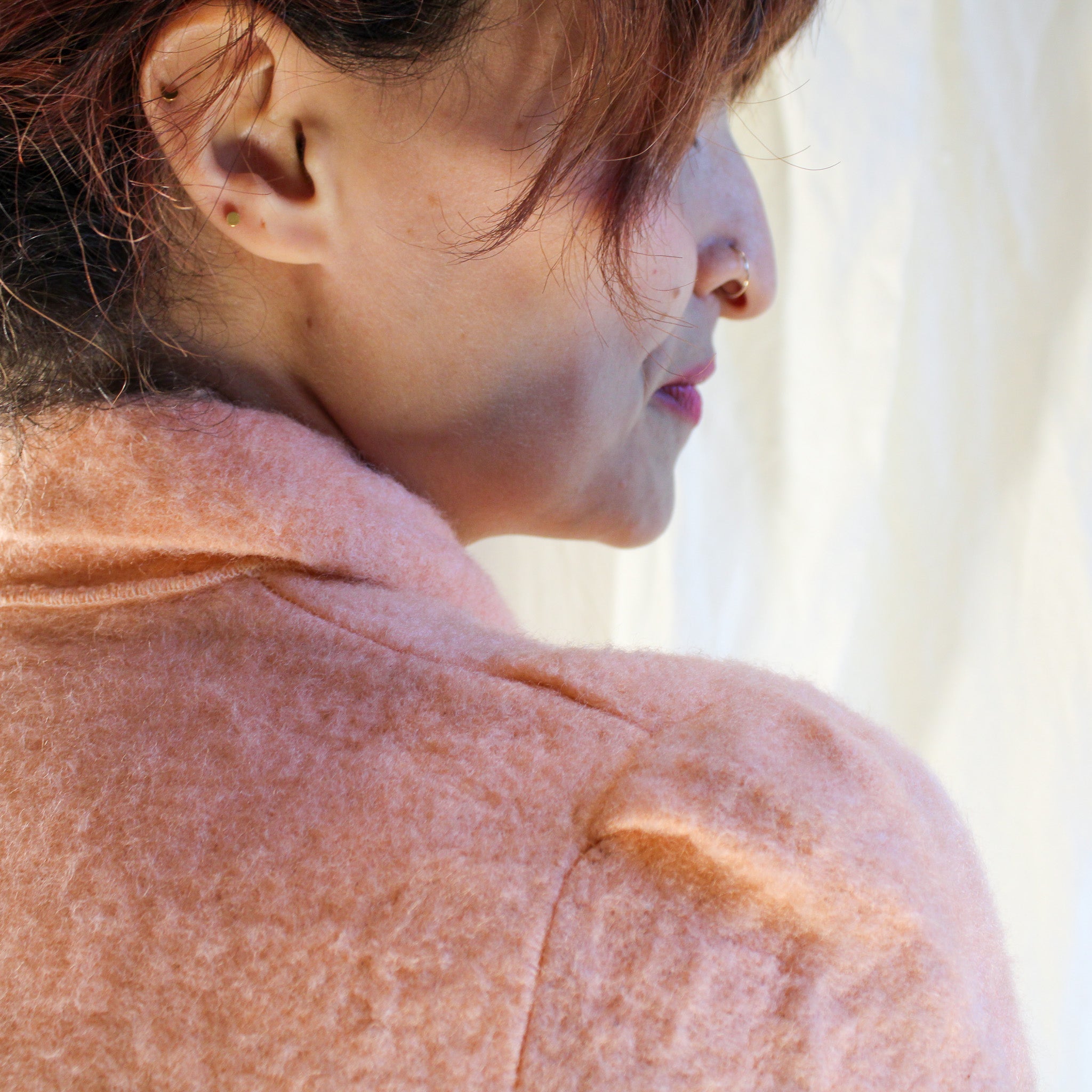 50s/60s peach fuzzy bed jacket with neck ribbon