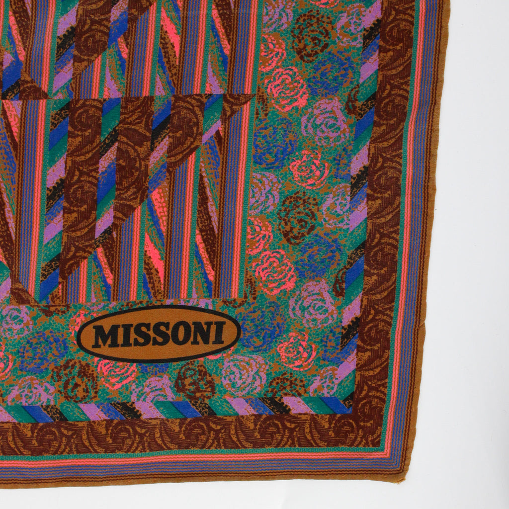 missoni printed logo corner detail