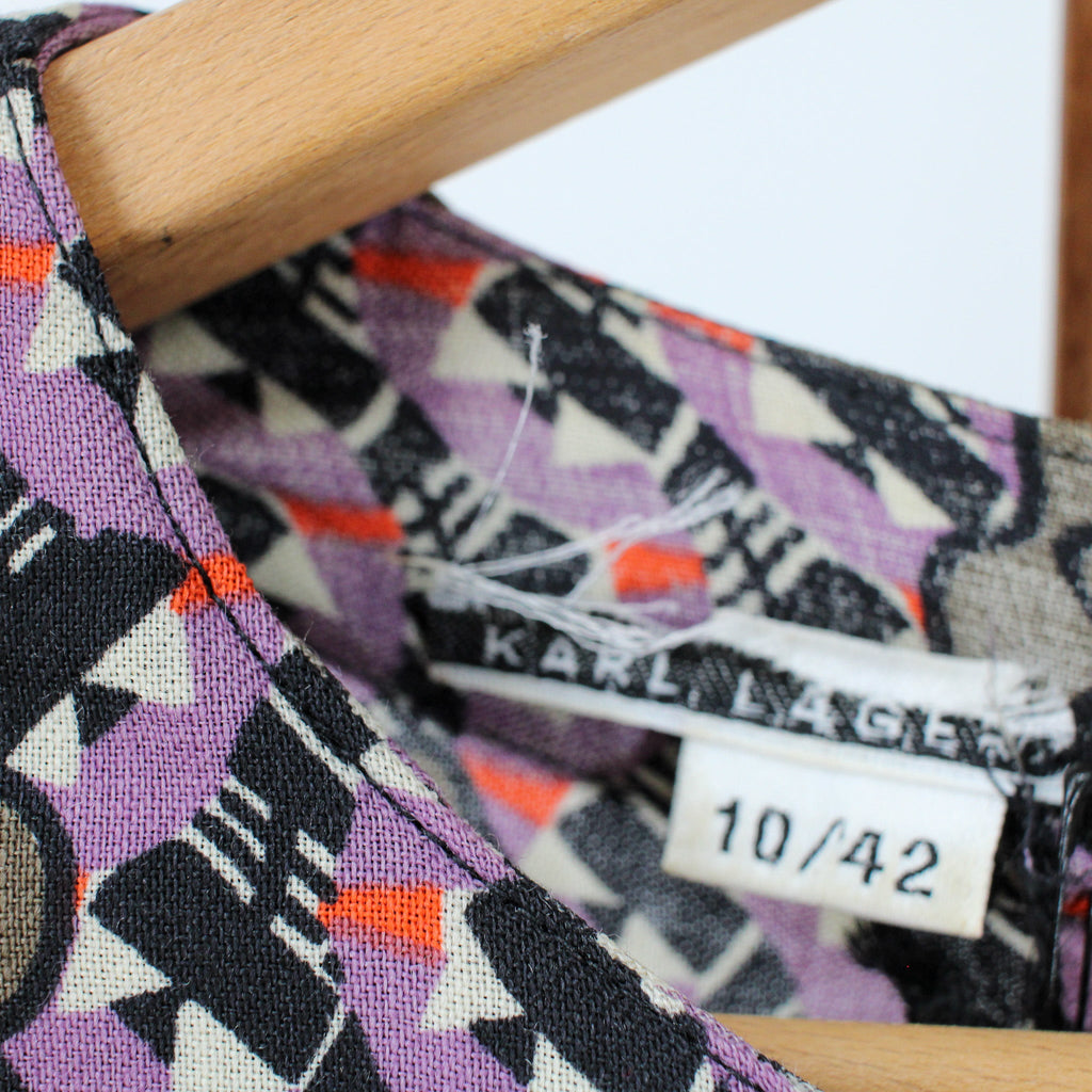 karl lagerfeld label with 10/42 size tab