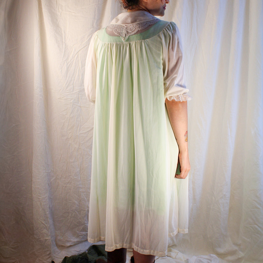 60s/70s vintage lorraine white sheer lace short robe