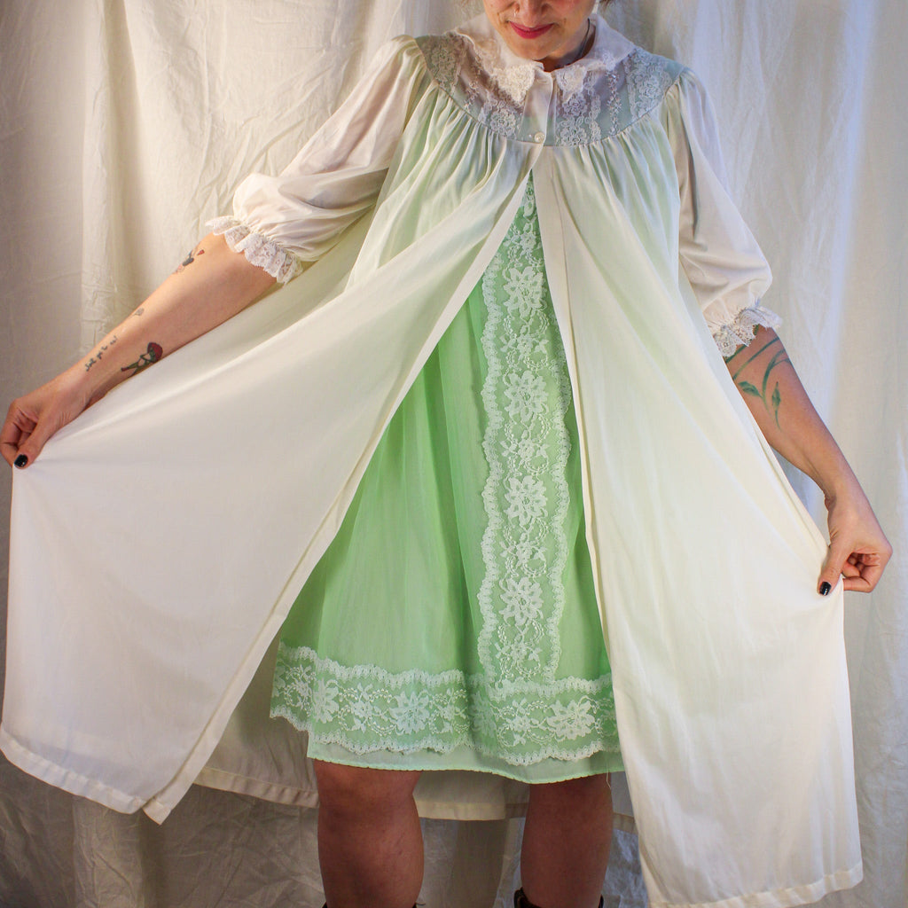 60s/70s vintage lorraine white sheer lace short robe