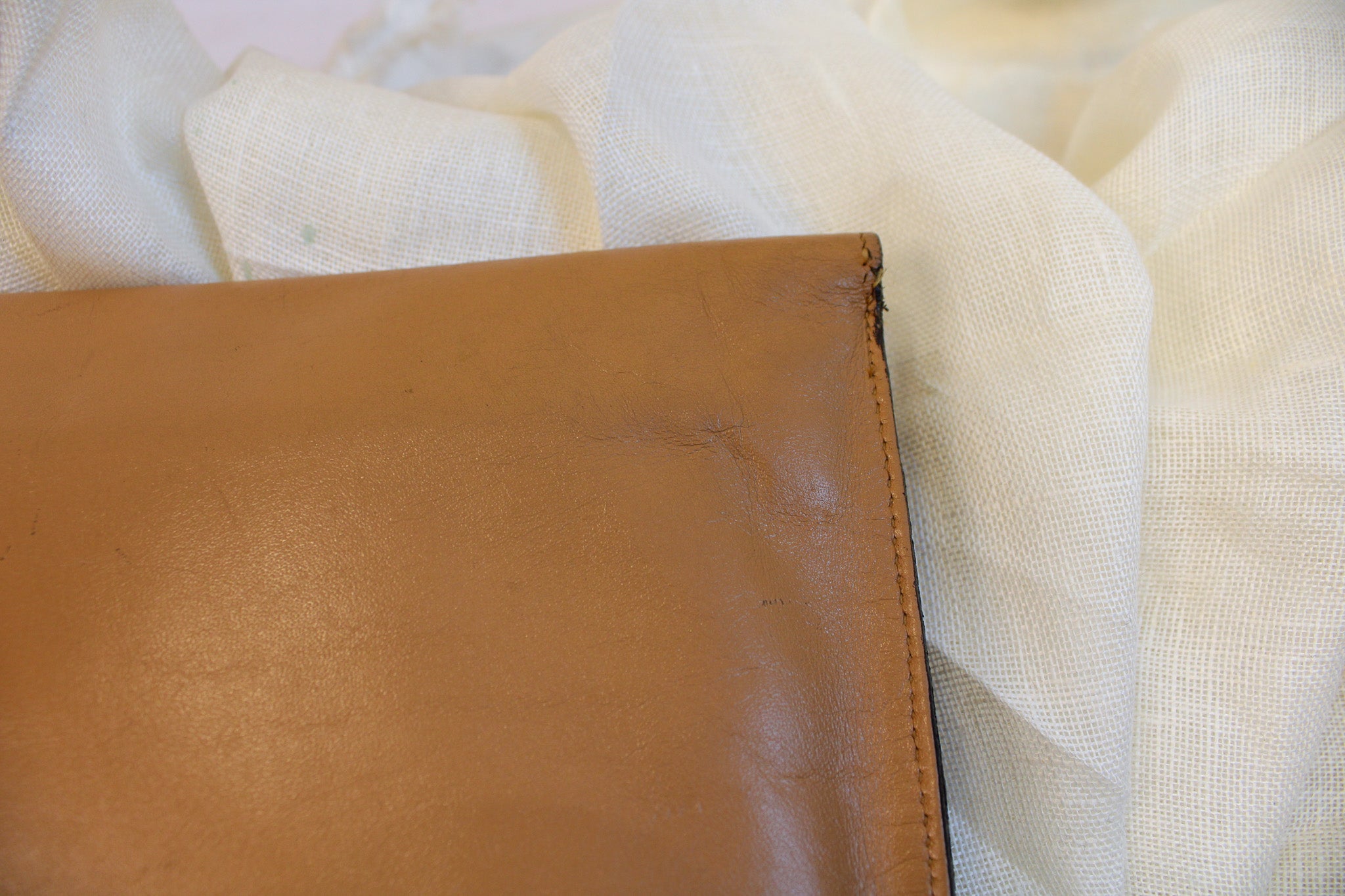 Corner and texture detail