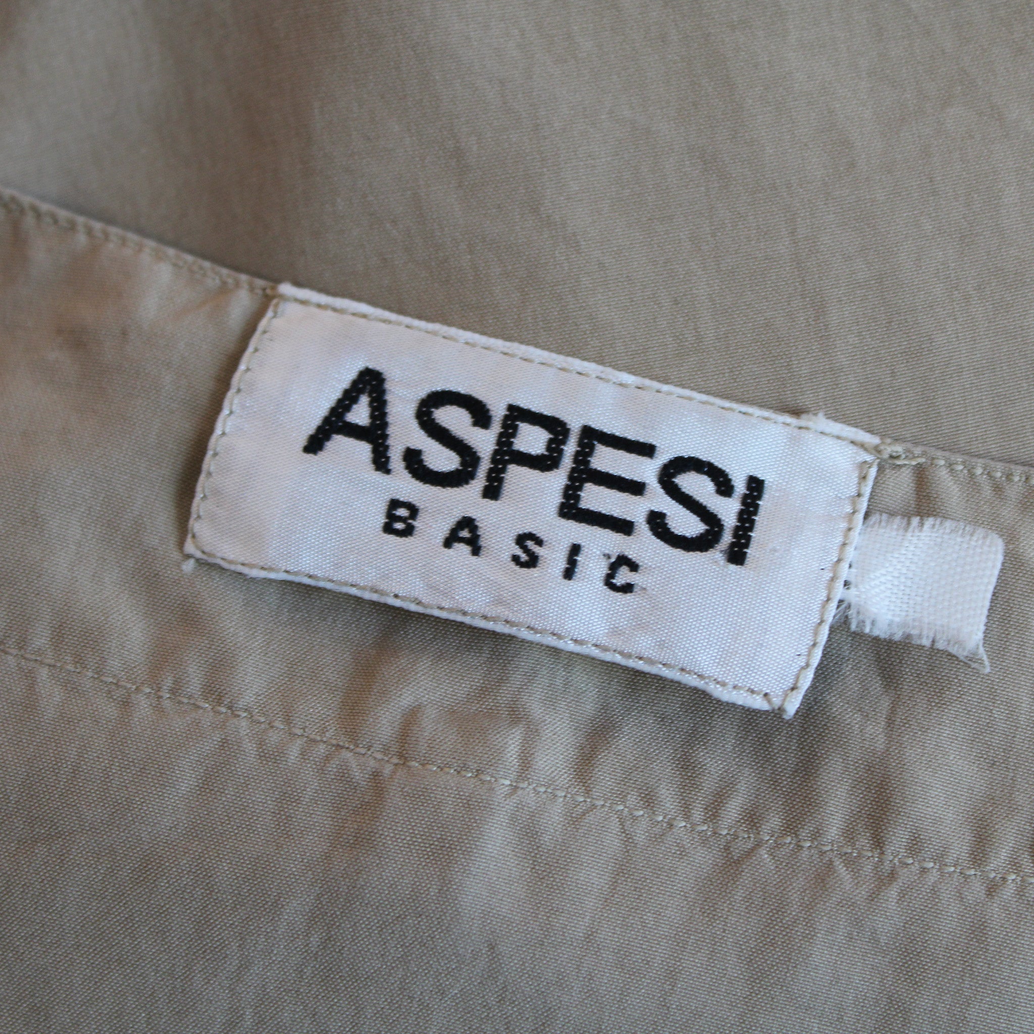 Back view Aspesi silk cropped top