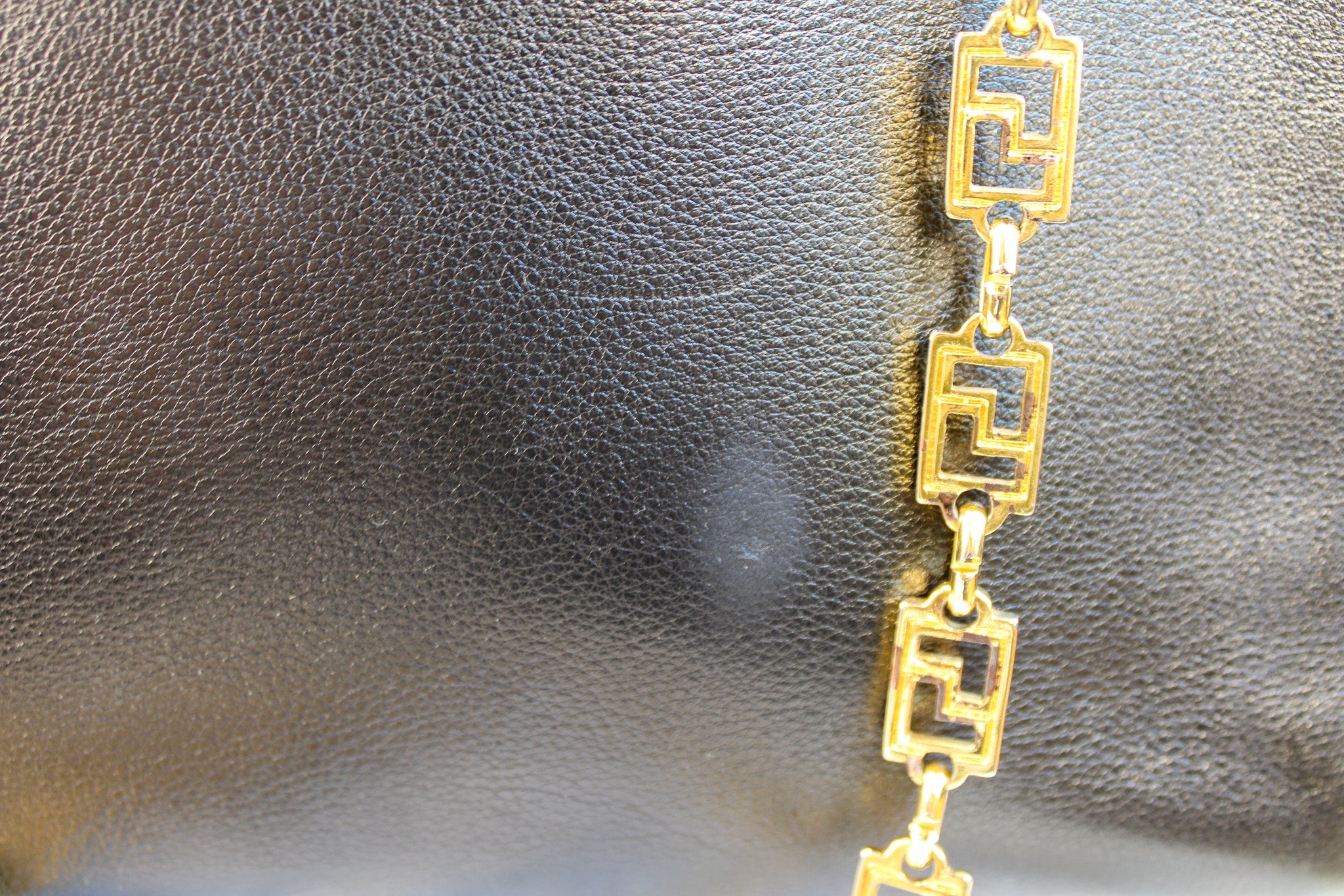 90s RARE gianni versace medusa chain shoulder bag